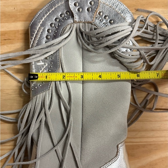 Dingo Gypsy Studded Fringe Metallic Snip Toe Cowboy Silver Boots 6M DI 737 - Picture 12 of 12